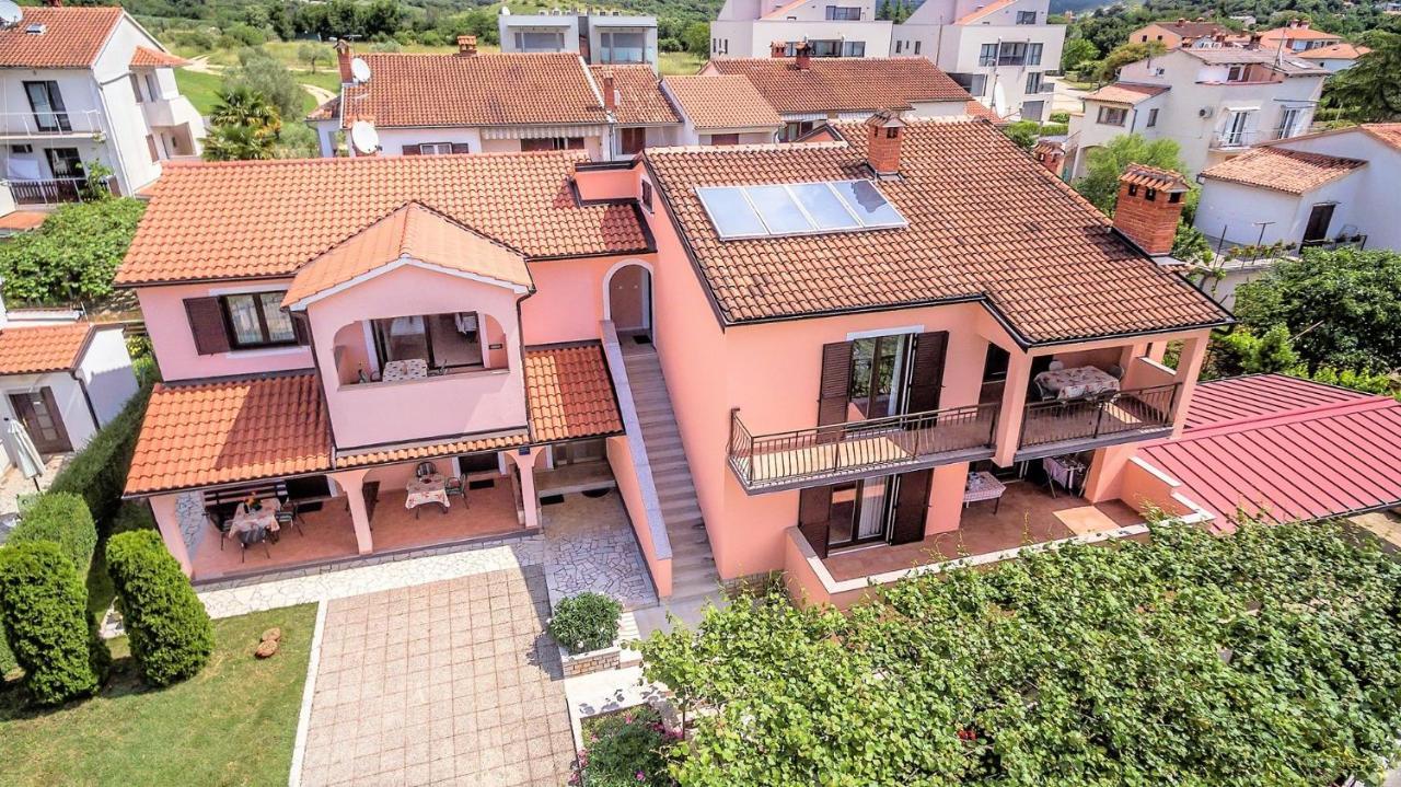 Apartment Complex Silva Rovinj Exterior photo
